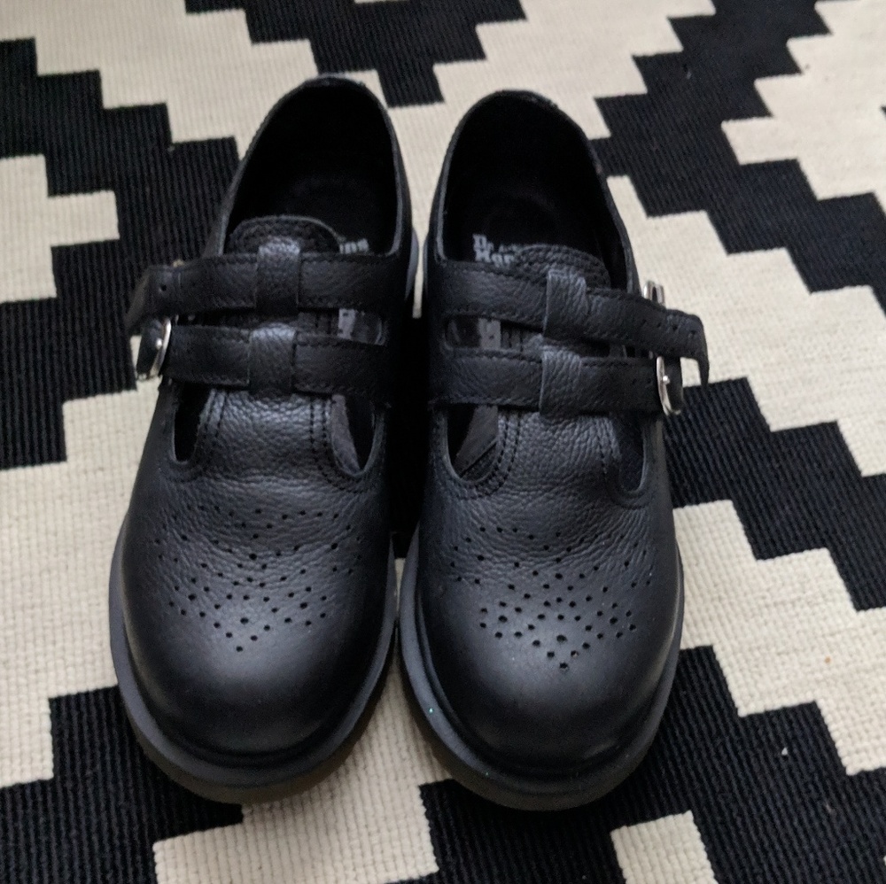 Dr. Martens 8065 Virginia Mary Janes size 8
